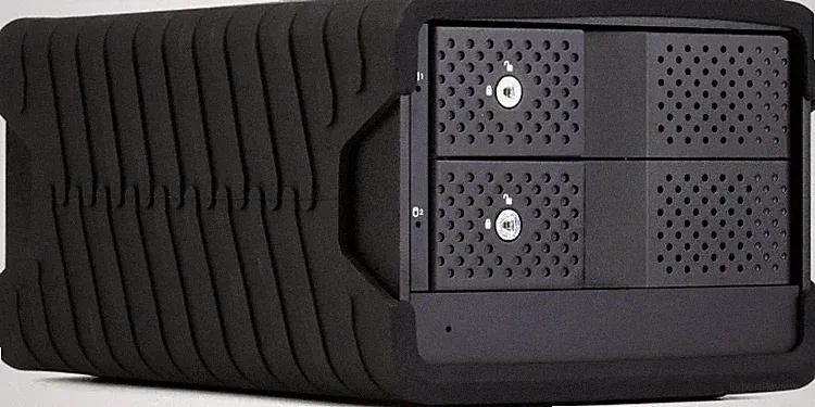 Glyph Blackbox Pro RAID 16TB Thunderbolt 3 Desktop Hard Drive - Black